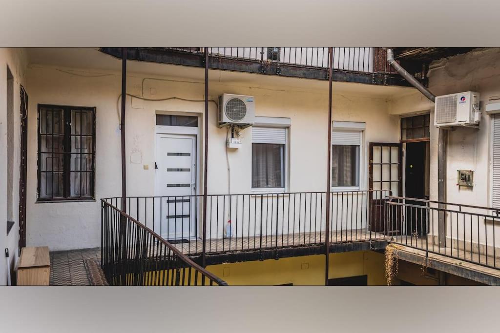 Cozy Aptmt In The Center*ac*electronic Door Locker Appartement *